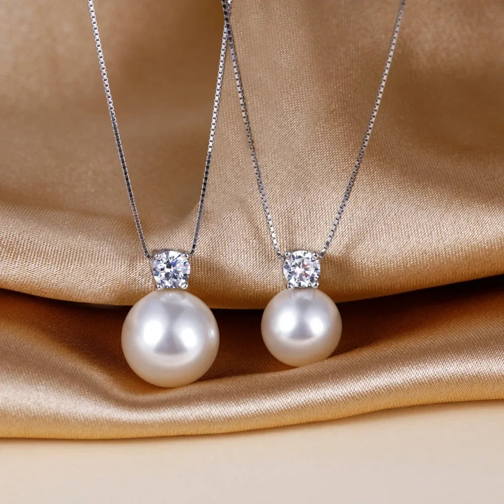 Coastline - Pearl With CZ Pendant