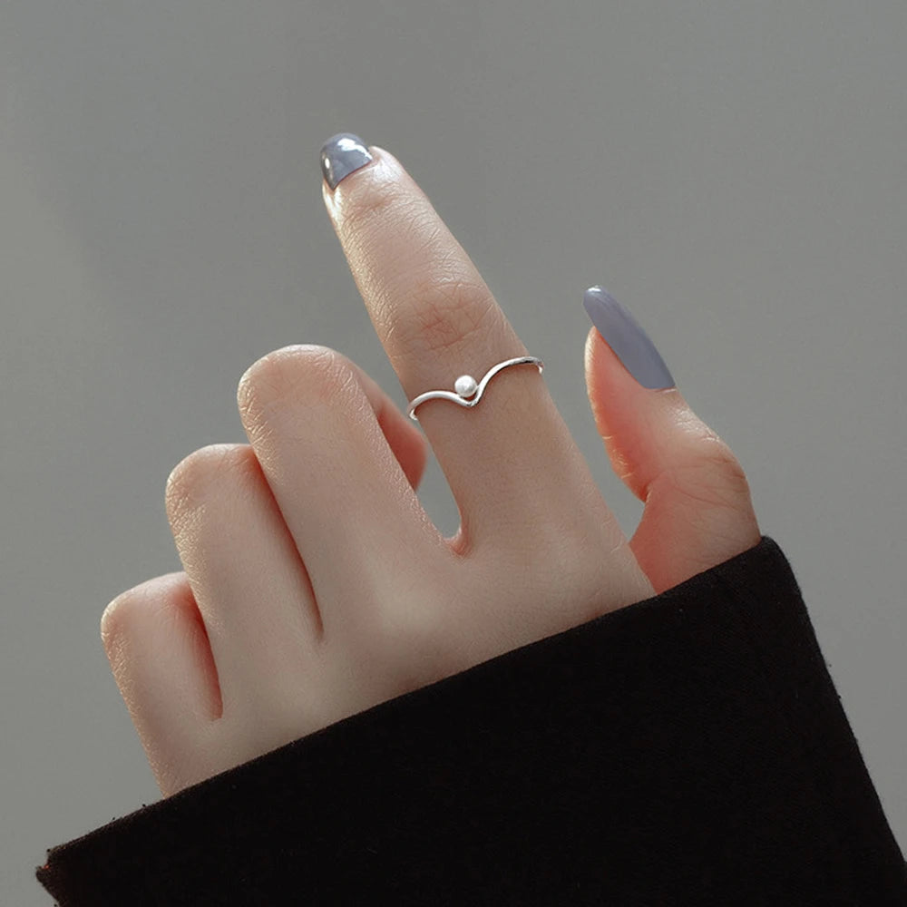 Coastline - Simple Pearl Ring
