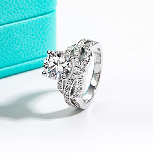 Aesir - Frigg Moissanite Ring