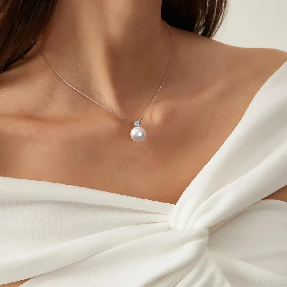 Coastline - Pearl With CZ Pendant