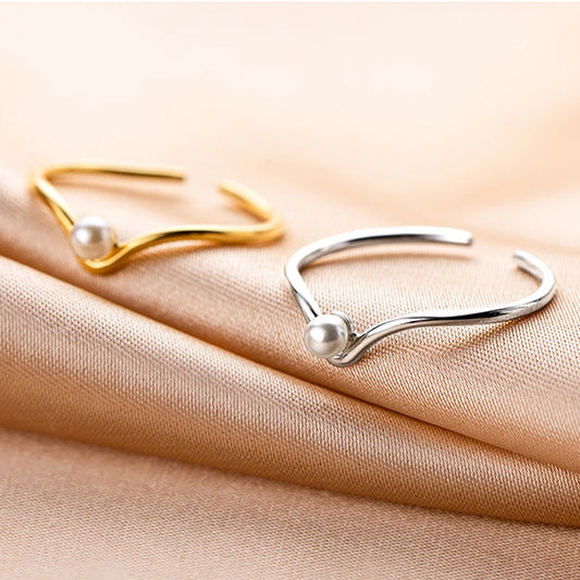Coastline - Simple Pearl Ring