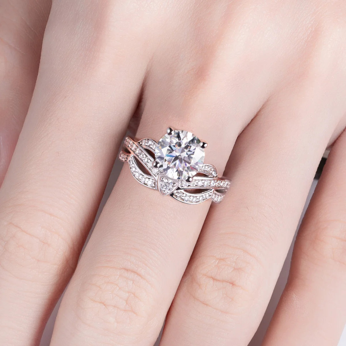 Aesir - Frigg Moissanite Ring
