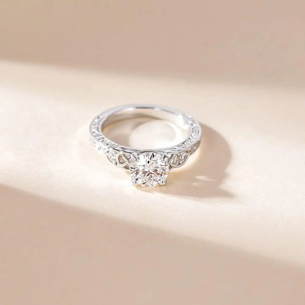 Aesir - Valhalla Engraved Moissanite Ring