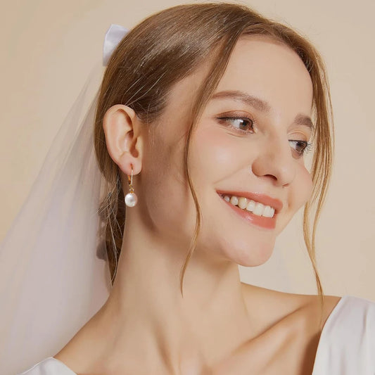 Coastline - Pearl Earrings
