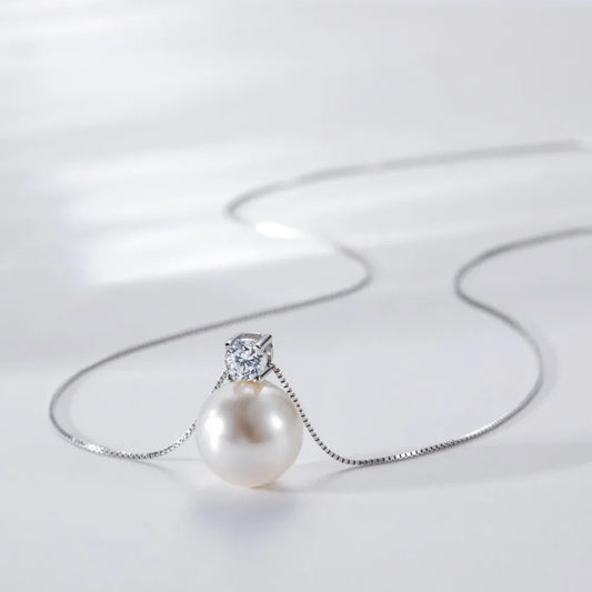 Coastline - Pearl With CZ Pendant