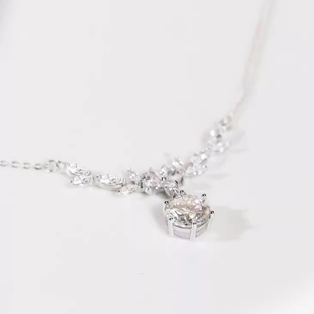 Aesir - Leaves of Yggdrasil Pendant